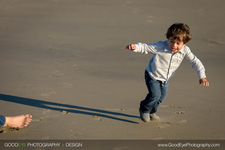 Seabright Beach Family Photos - Shaina - by Bay Area family photographer Chris Schmauch www.GoodEyePhotography.com 