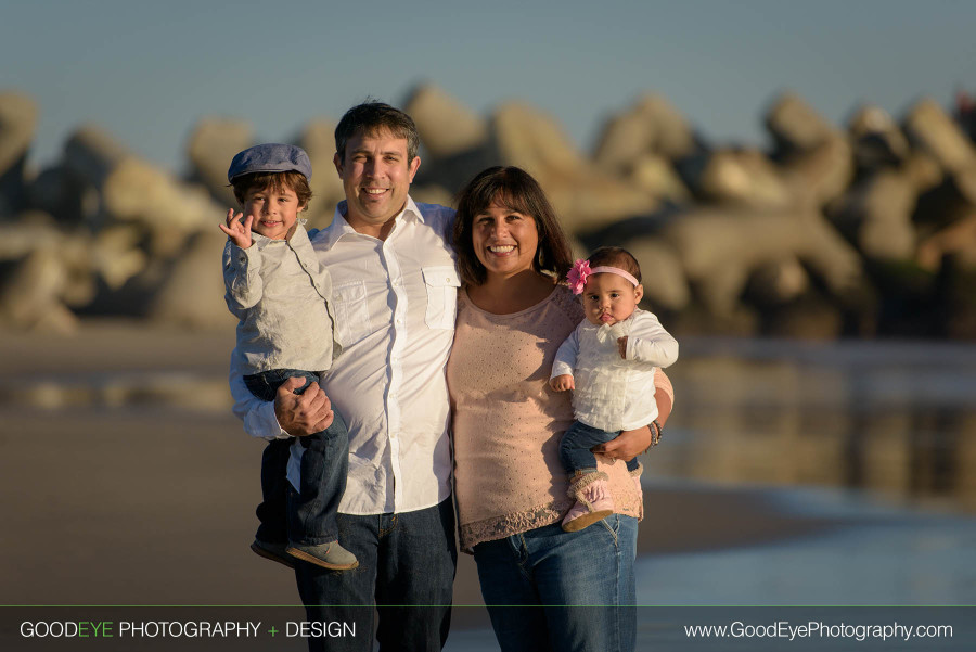 Seabright Beach Family Photos - Shaina - by Bay Area family photographer Chris Schmauch www.GoodEyePhotography.com 