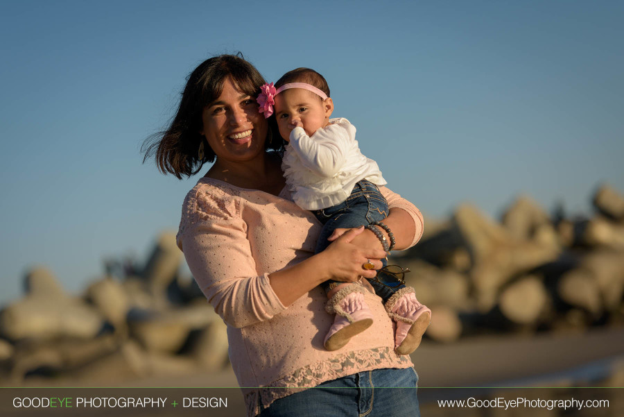 Seabright Beach Family Photos - Shaina - by Bay Area family photographer Chris Schmauch www.GoodEyePhotography.com 