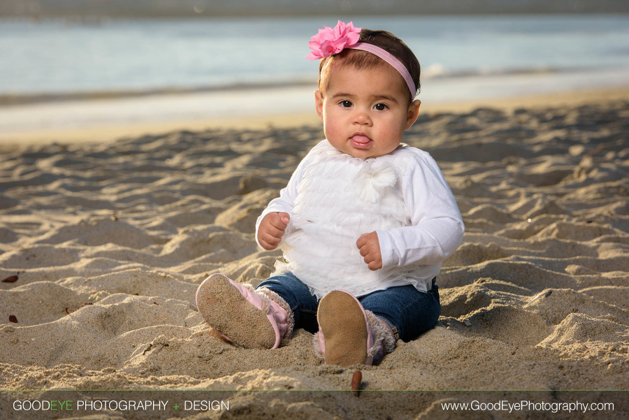 Seabright Beach Family Photos - Shaina - by Bay Area family photographer Chris Schmauch www.GoodEyePhotography.com 