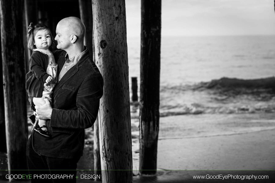 Capitola Beach Family Photos - Dianne and Brian - by Bay Area family photographer Chris Schmauch www.GoodEyePhotography.com 