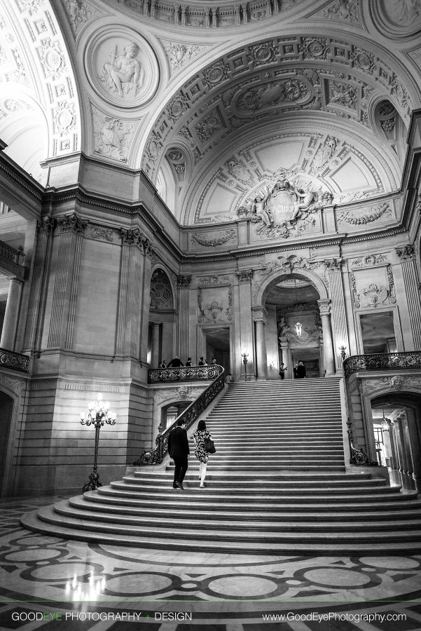 Engagement Photos at San Francisco City Hall - Jamie and Will - by Bay Area wedding photographer Chris Schmauch