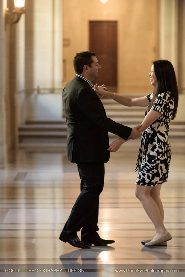 Engagement Photos at San Francisco City Hall - Jamie and Will - by Bay Area wedding photographer Chris Schmauch