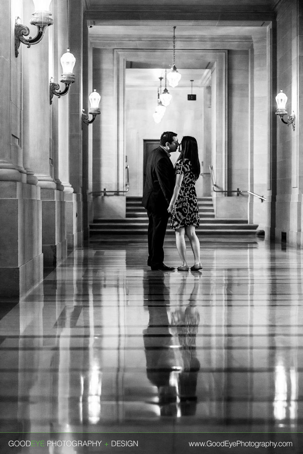 Engagement Photos at San Francisco City Hall - Jamie and Will - by Bay Area wedding photographer Chris Schmauch