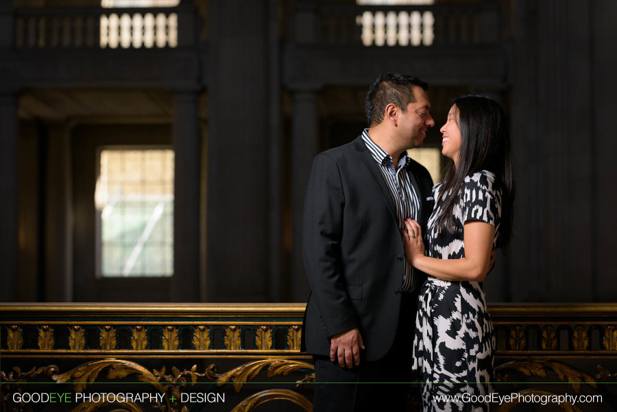 Engagement Photos at San Francisco City Hall - Jamie and Will - by Bay Area wedding photographer Chris Schmauch