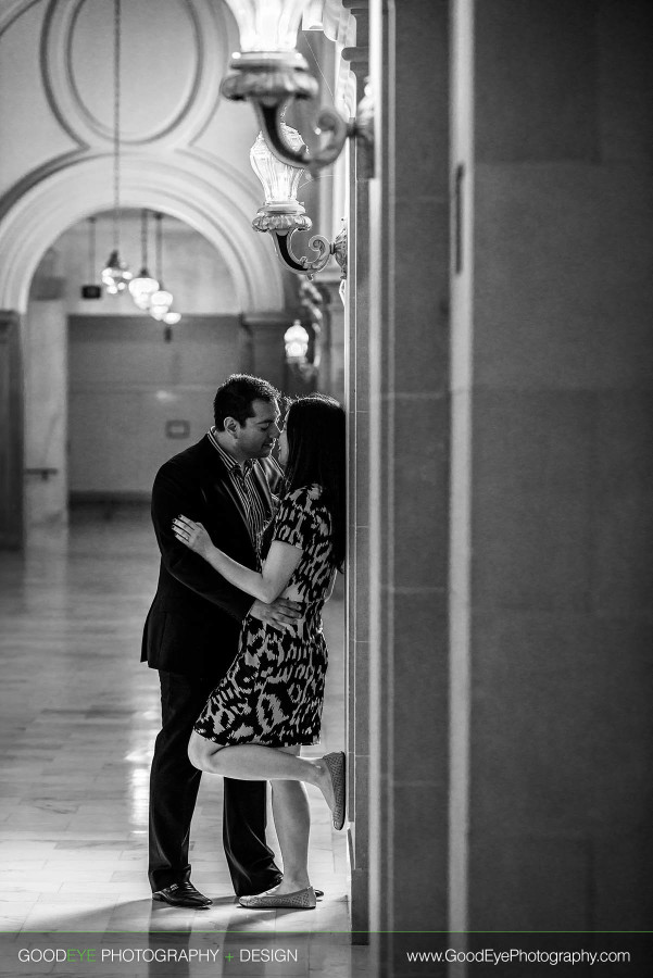 Engagement Photos at San Francisco City Hall - Jamie and Will - by Bay Area wedding photographer Chris Schmauch