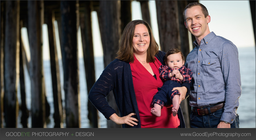 Capitola Beach Family Photos – by Bay Area portrait photographer Chris Schmauch www.GoodEyePhotography.com 