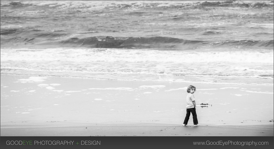 Pajaro Dunes family photography - by Bay Area portrait photographer Chris Schmauch www.GoodEyePhotography.com