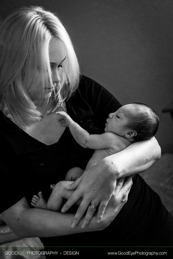 Newborn photos in Aromas, CA – by Bay Area family photographer Chris Schmauch www.GoodEyePhotography.com 