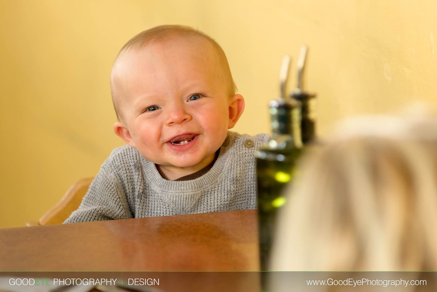 customer candid photos at Kianti's Santa Cruz - by Bay Area restaurant photographer Chris Schmauch www.GoodEyePhotography.com