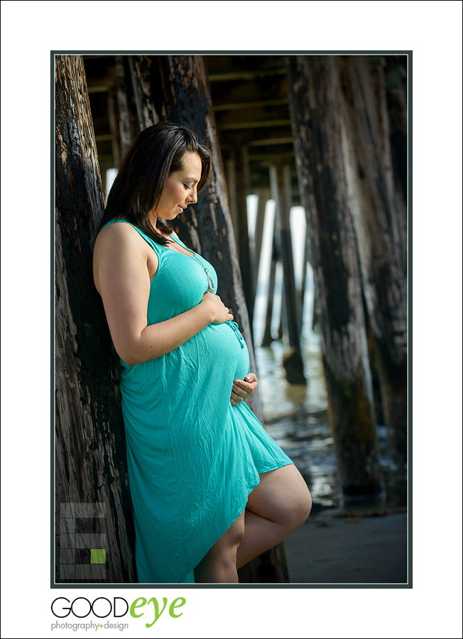 Capitola Beach Maternity Photos