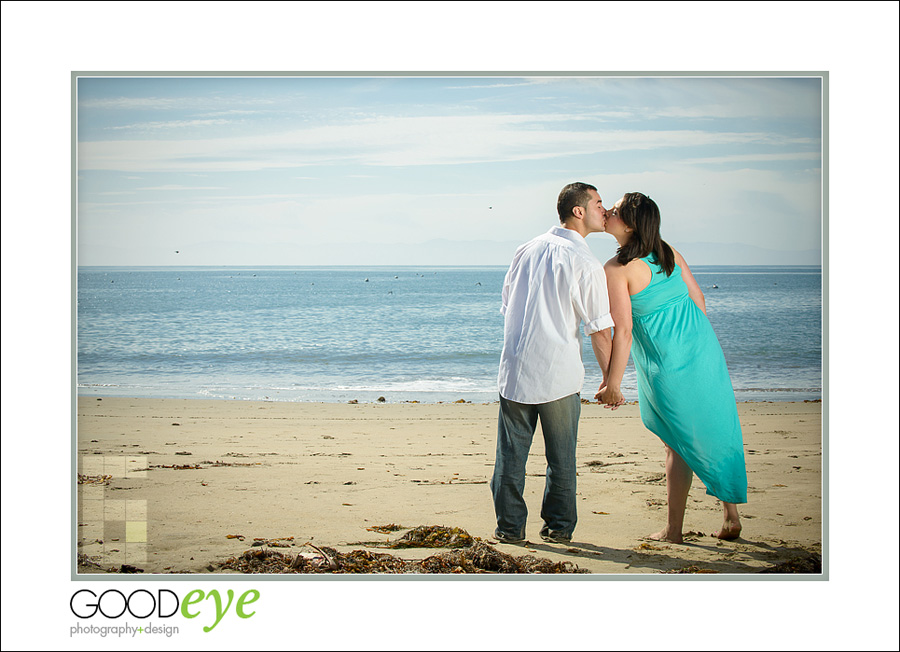 Capitola Beach Maternity Photos