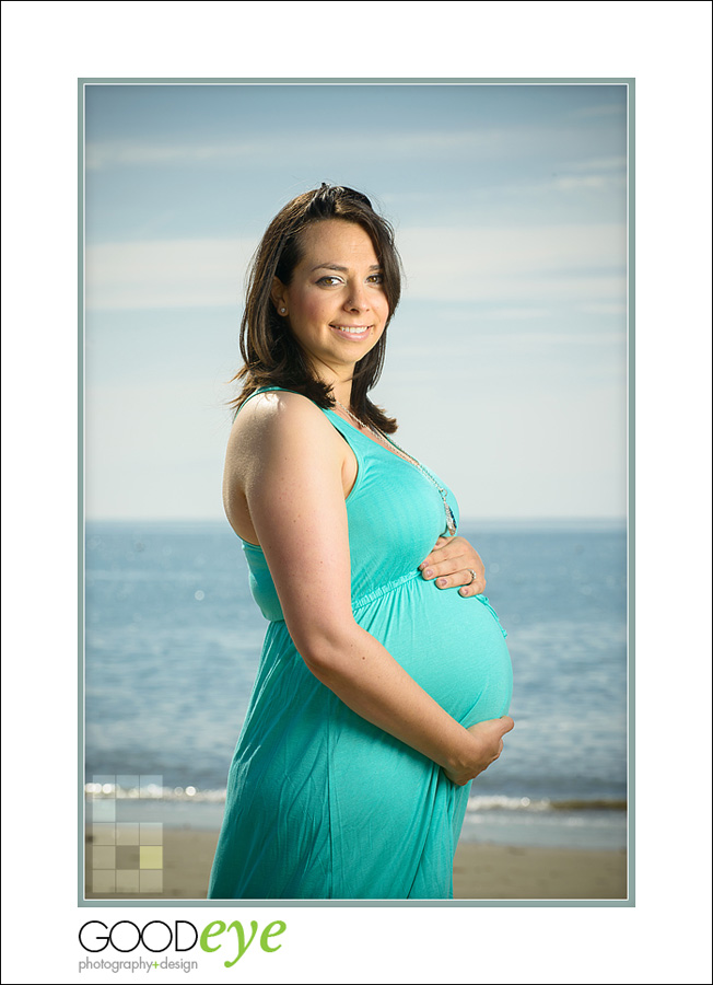 Capitola Beach Maternity Photos