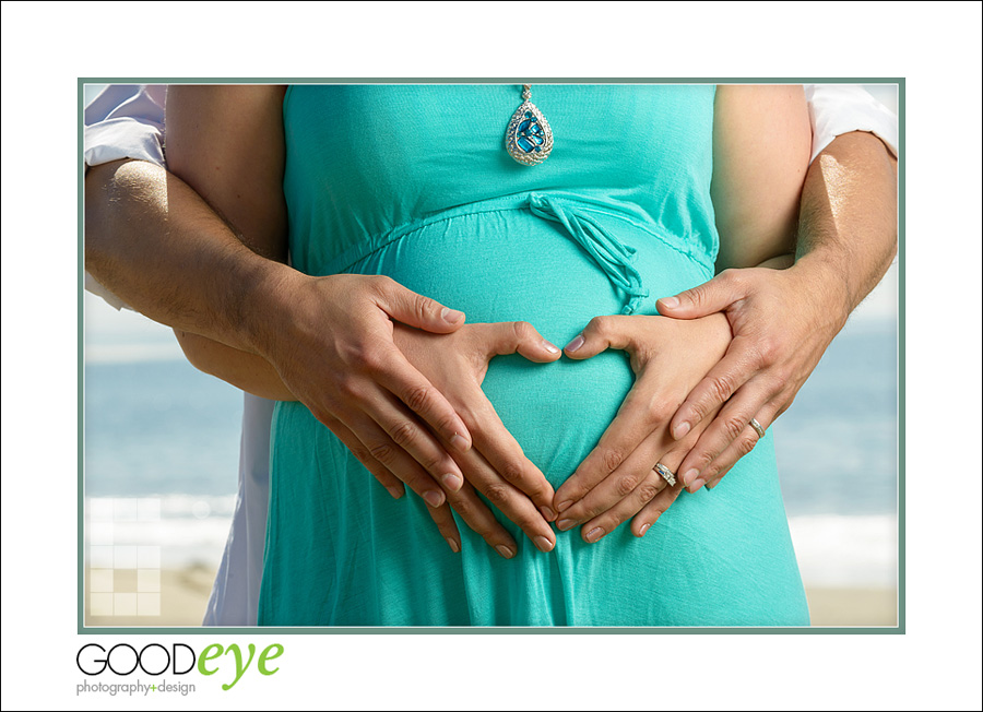 Capitola Beach Maternity Photos