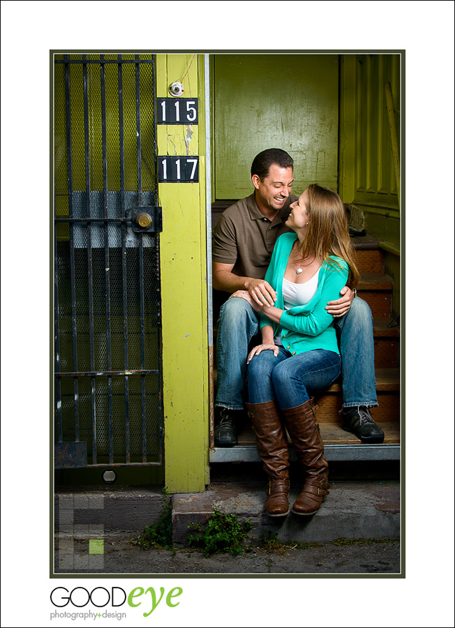 Engagement Photos in the San Francisco Mission District and Palace of Fine Arts