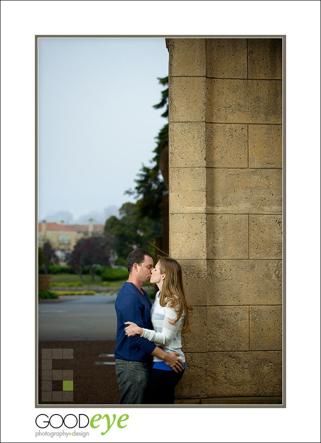 Engagement Photos in the San Francisco Mission District and Palace of Fine Arts