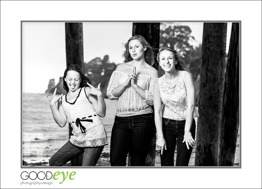 Capitola Beach Family Photos - Aurora and Daughters