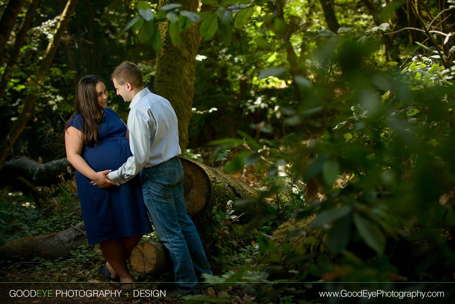 Aptos Maternity Photos - Nisene Marks - Stephanie and Owen