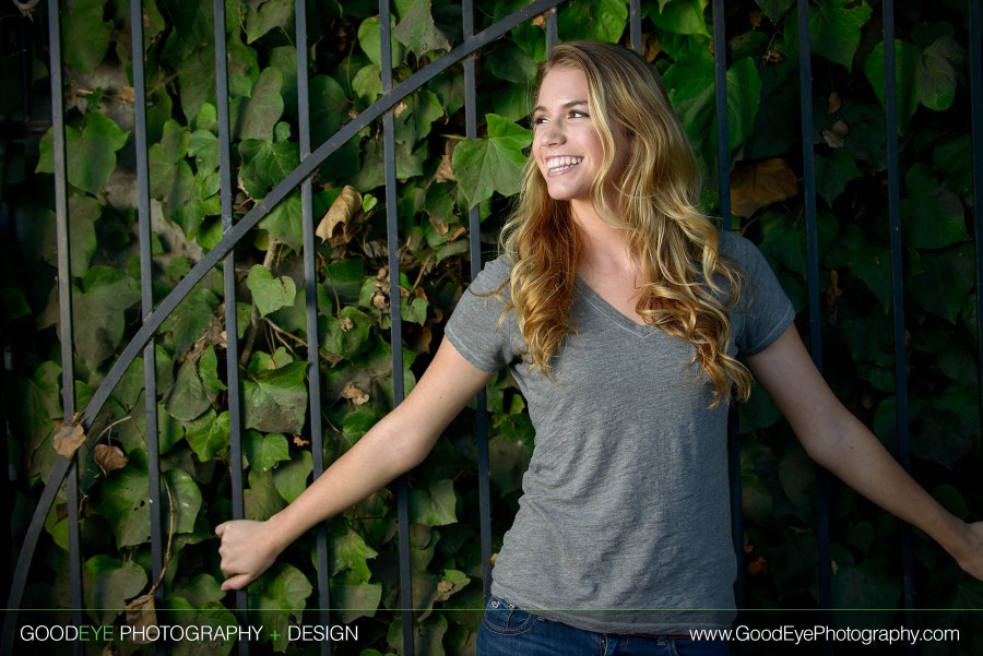 Capitola Senior Portrait Photos - Senior Portraits at the Beach - Jillian