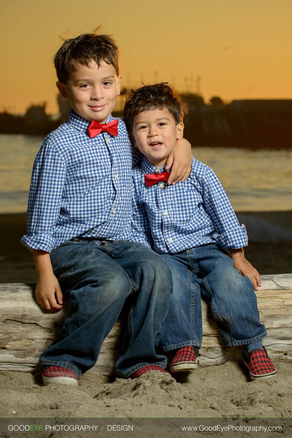 Seacliff Beach Family Photos at Sunset - Aptos, CA