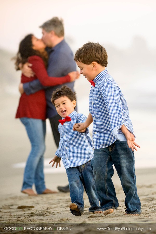 Seacliff Beach Family Photos at Sunset - Aptos, CA