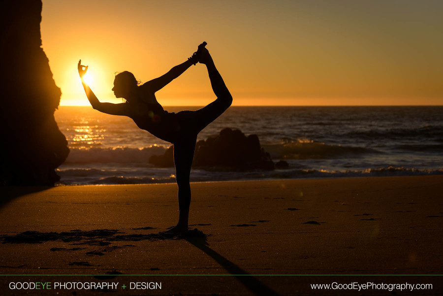 Yoga Photos – Panther Beach, Santa Cruz – by Bay Area portrait photographer Chris Schmauch www.GoodEyePhotography.com 