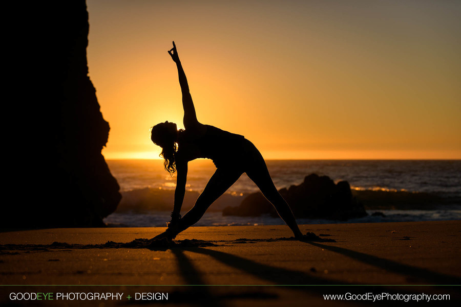 Yoga Photos – Panther Beach, Santa Cruz – by Bay Area portrait photographer Chris Schmauch www.GoodEyePhotography.com 