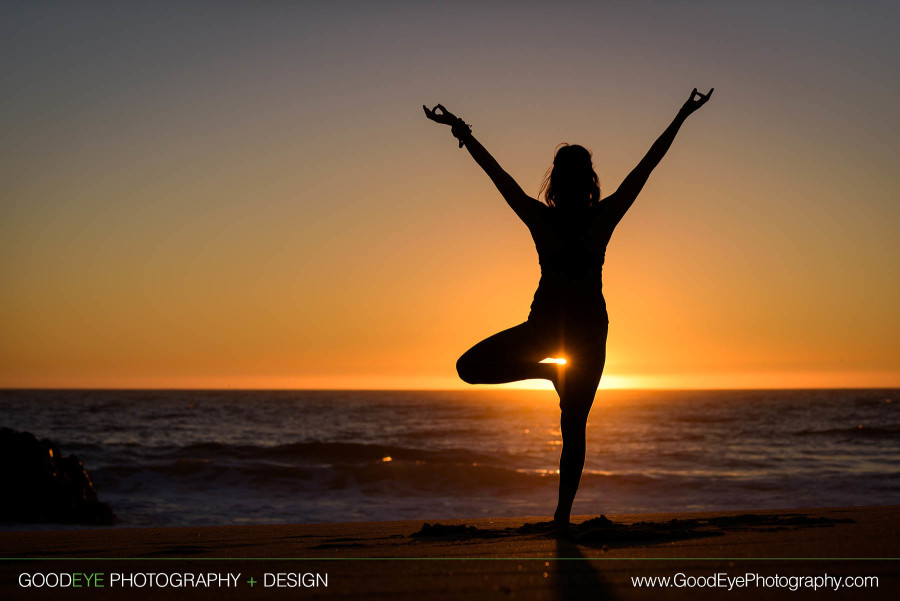 Yoga Photos – Panther Beach, Santa Cruz – by Bay Area portrait photographer Chris Schmauch www.GoodEyePhotography.com 