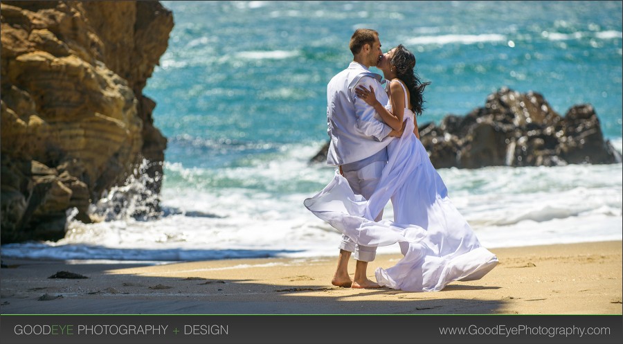 Panther Beach Elopement Photos - Sandi and Andrei - Photos by Bay Area Wedding Photographer Chris Schmauch www.GoodEyePhotography.com