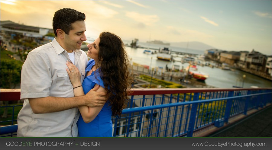 Pier 39 San Francisco Engagement Photos - Rachel and Jonathan - Photos by Bay Area Wedding Photographer Chris Schmauch www.GoodEyePhotography.com