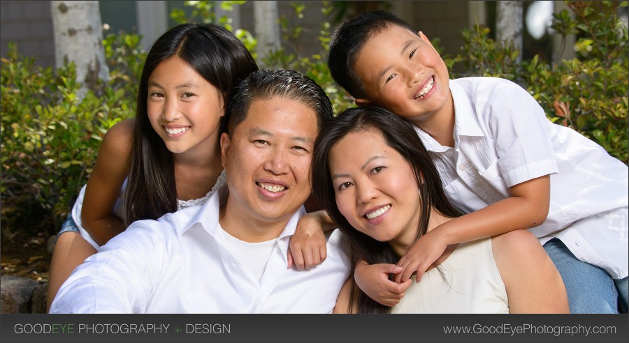 Vasona Park Los Gatos family photos - Hieu and Cindy - by Bay Area family photographer Chris Schmauch www.GoodEyePhotography.com